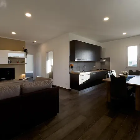 Smeraldo - Goelba شقة بورتوفيرّايو