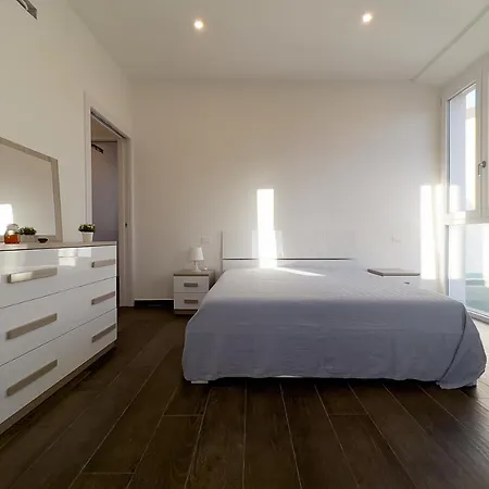 Apartman Smeraldo - Goelba